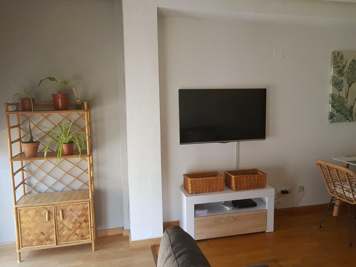 Calma House Apartment Zaragoza Ngoại thất bức ảnh